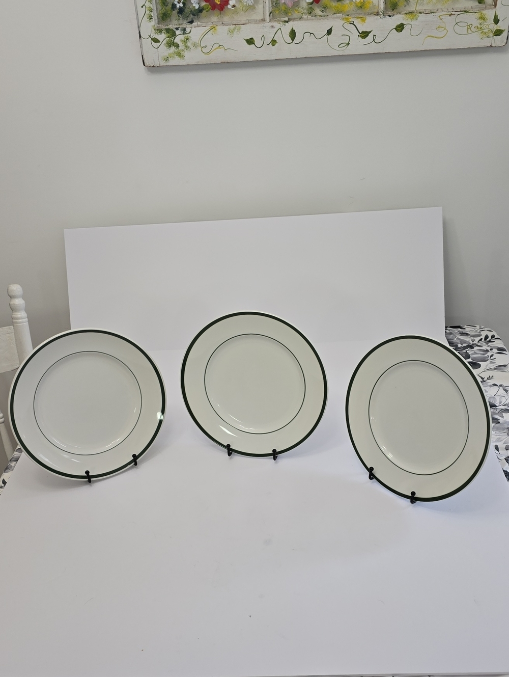 Williams Sonoma Set Of 3 Brasserie  Ivory Porcelain Dinner Plates Green Rim 11"